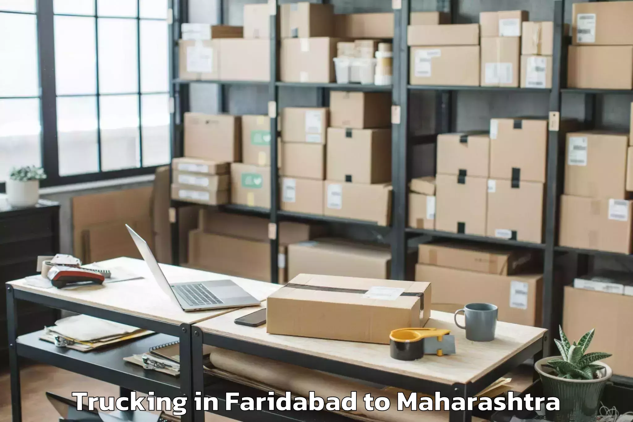 Easy Faridabad to Sindewahi Trucking Booking